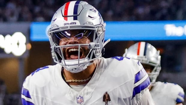 dak yell red blue